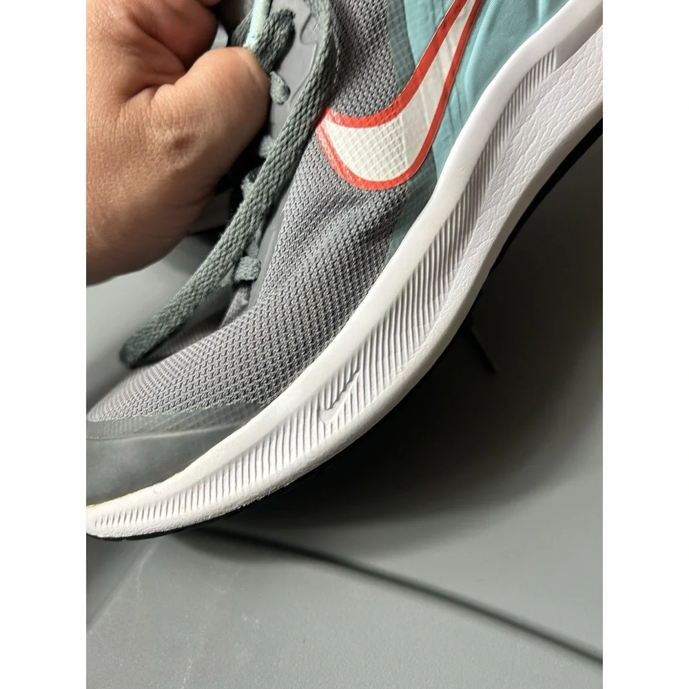 Nike Star‎ Runner 3 GS Smoke Gray Teal DA2776-007 Size 4.5Y Athleisure Sports